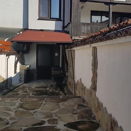 Часовника Hotel Tryavna Exterior foto