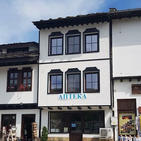 Часовника Hotel Tryavna Exterior foto