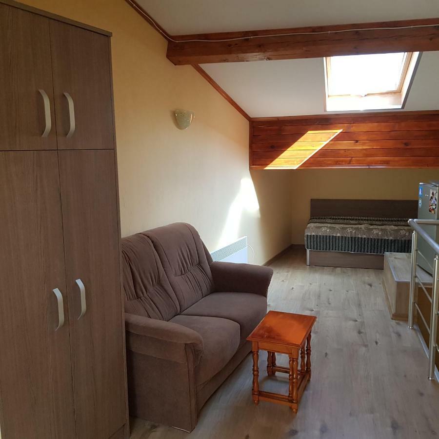 Часовника Hotel Tryavna Exterior foto